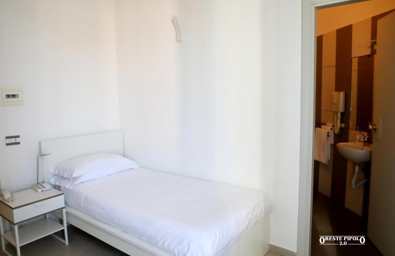 Up Hotel 나폴리 외부 사진