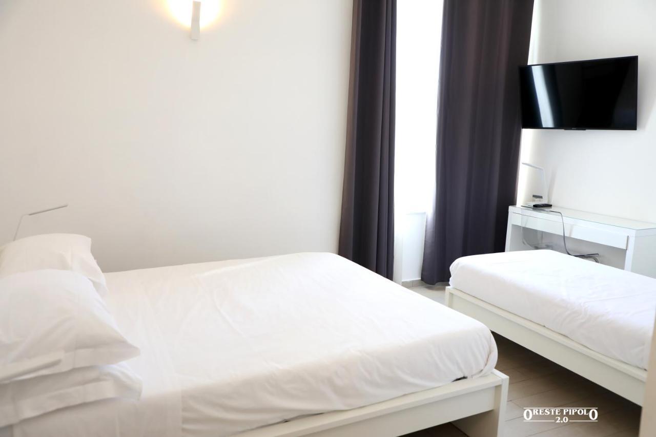 Up Hotel 나폴리 외부 사진